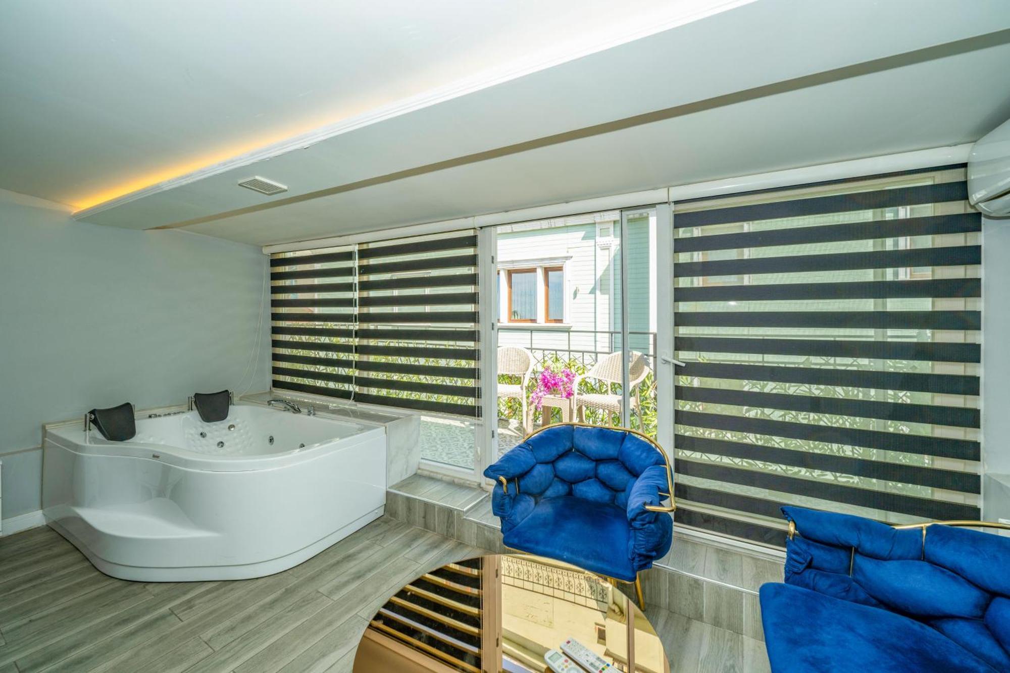 Luce Suites Taksim Istanbul Exterior foto